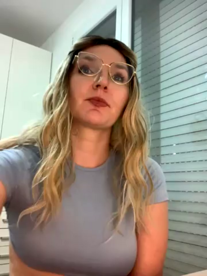 vanda26hot
