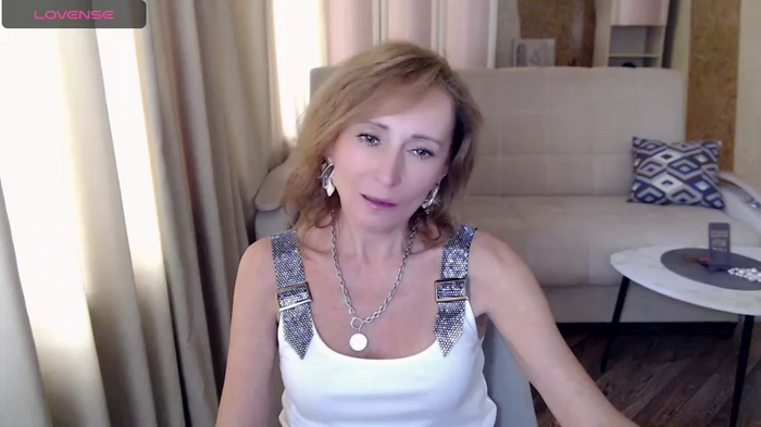 HornyMilf_777