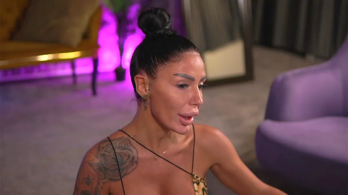 RaquelleVon