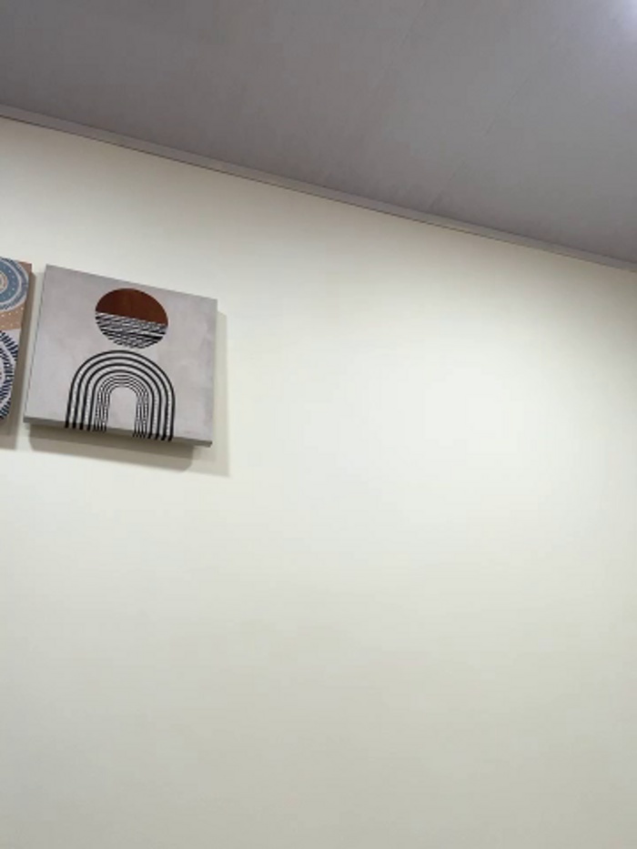_Abril-Office1