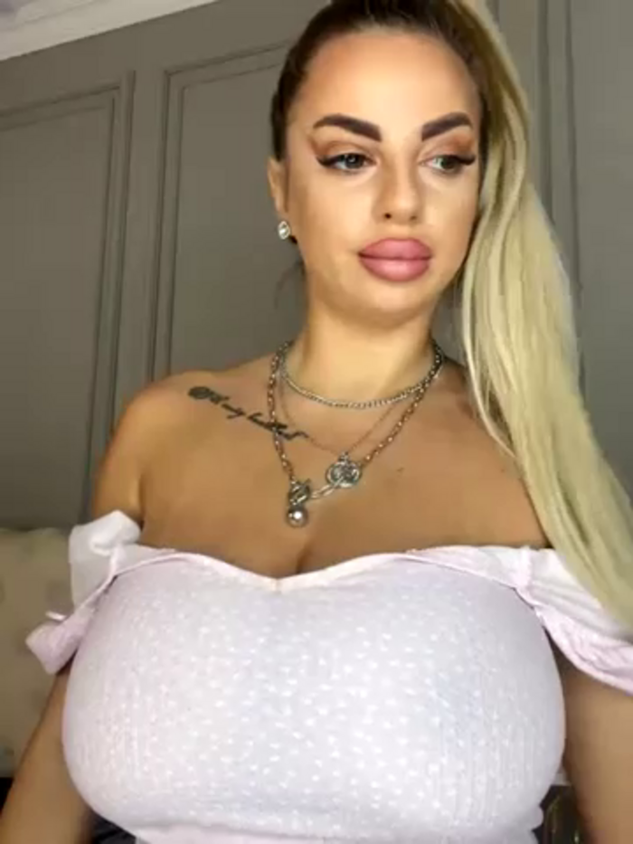 CassieJollie