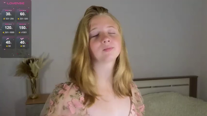 Cute_Adelin