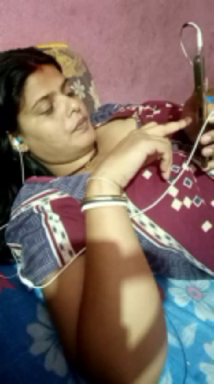 Hot_Pakhi