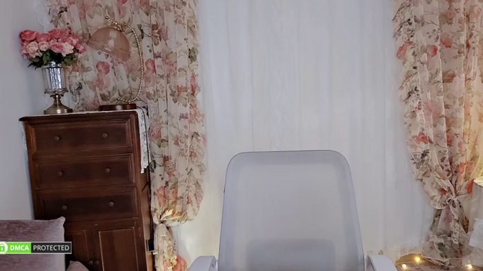 L-Moonlight