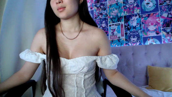 Lili_asian