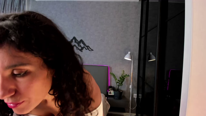 _CurlySue_