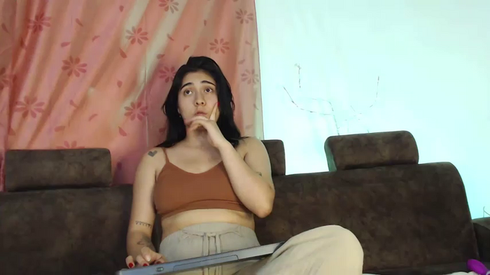 Leoft_Angelique
