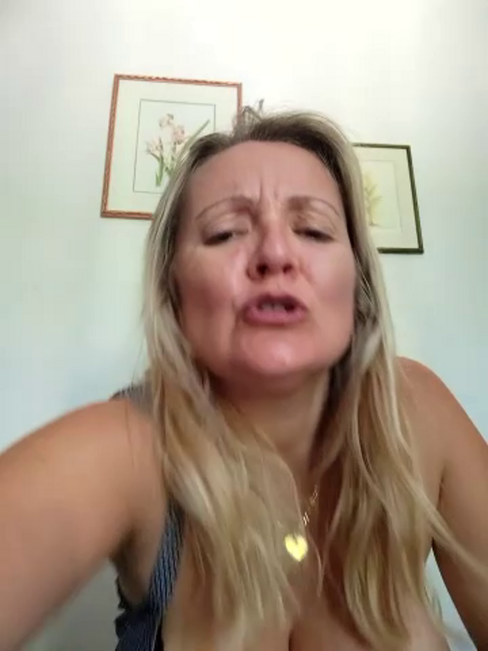lady_charlyne