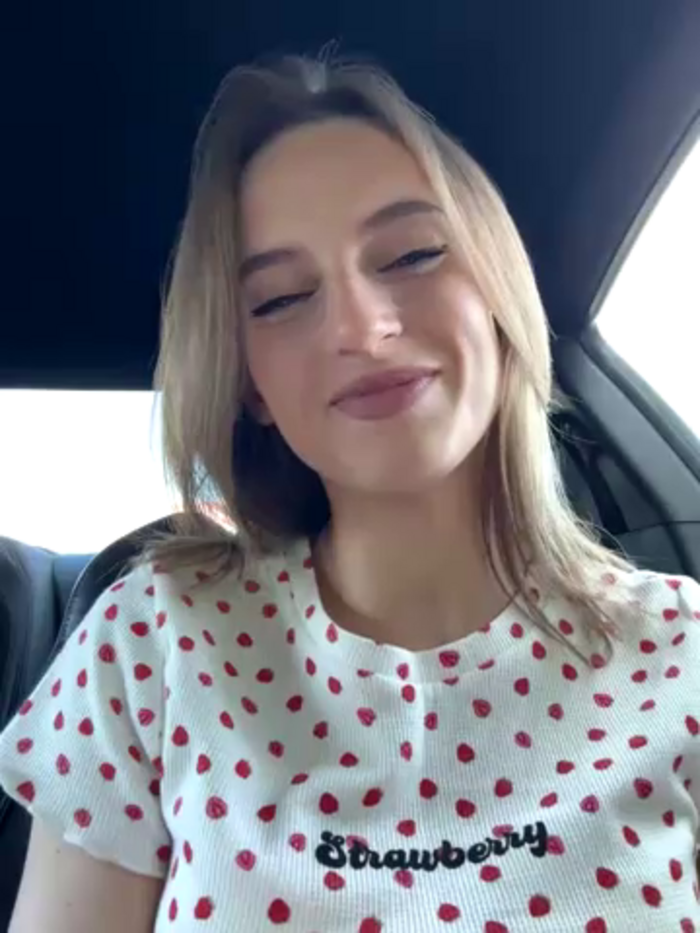 -AngelAri-