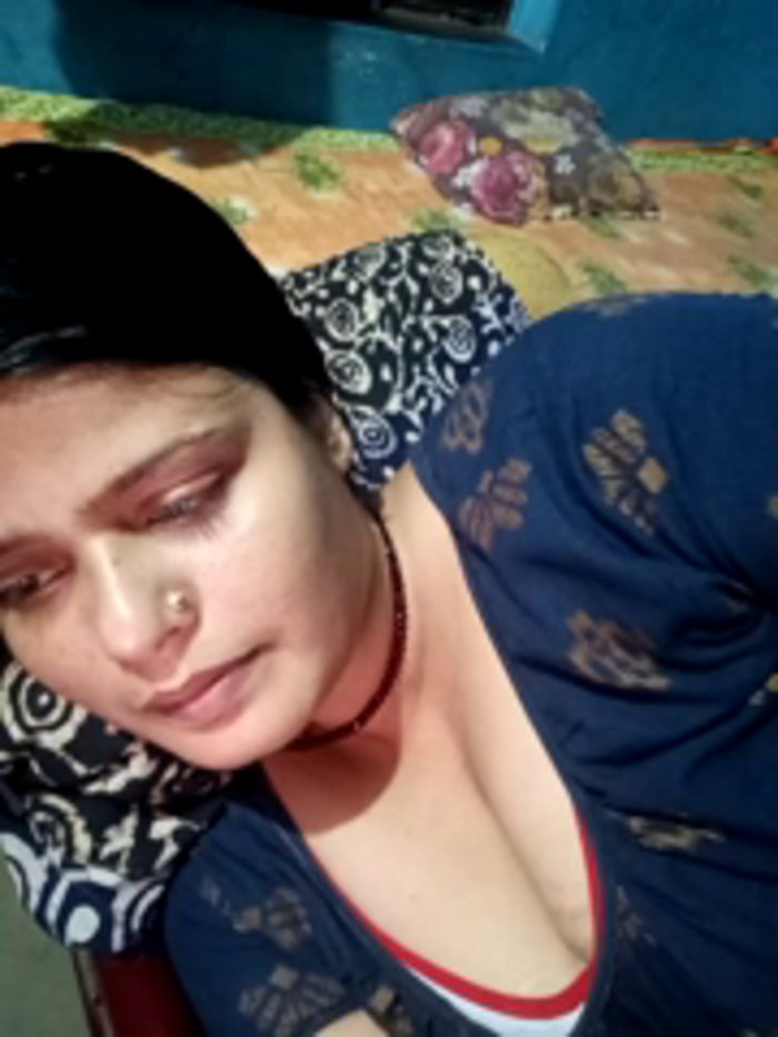 Hot_Pakhi