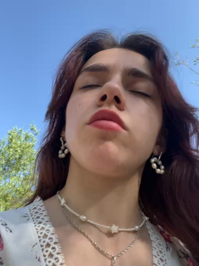 Lily__Belle