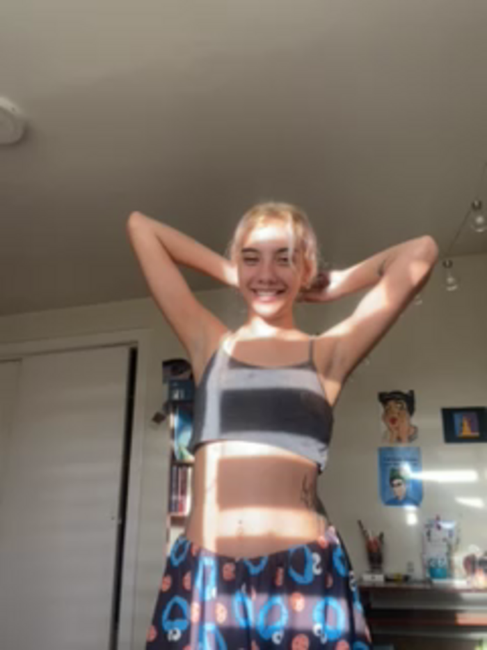 MIA_CUUTE-