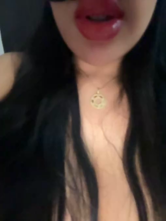 Noha-Sexy