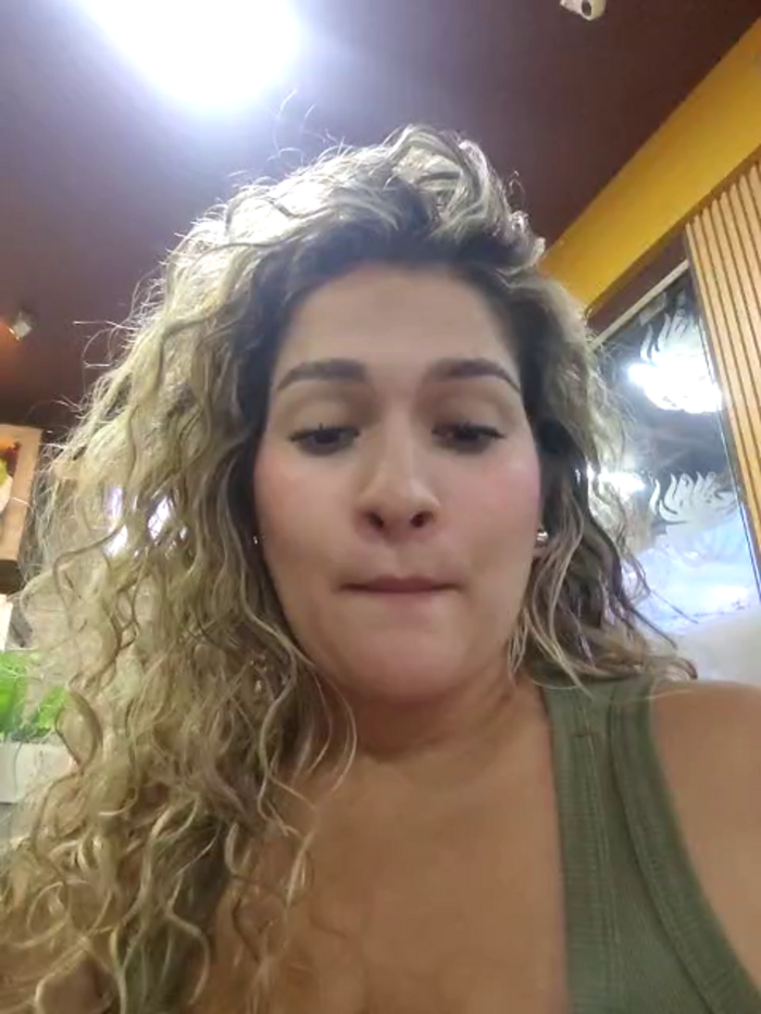 Sara_smiiith211