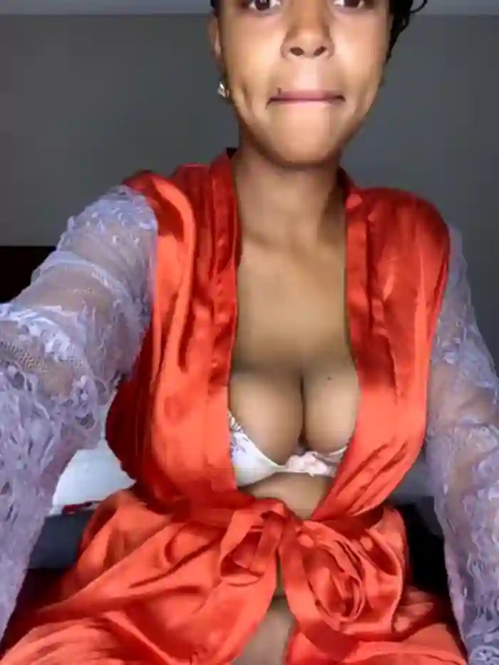 2024/08/21/stripchat-tamia_98-03-23-34