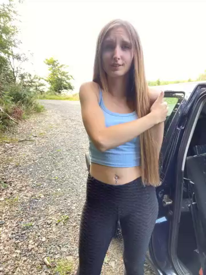 AnnyBelle_