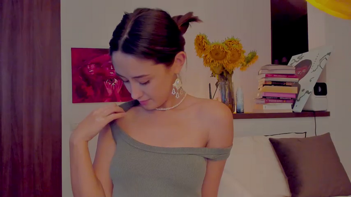 Alexa_Girl1