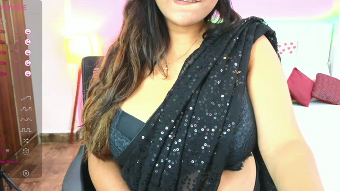 sneha_hussy