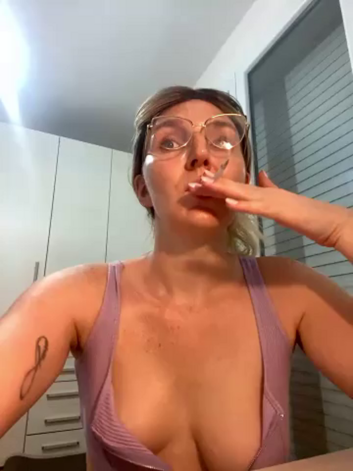 vanda26hot