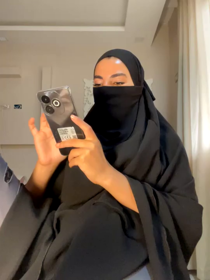 Hijabi_HotGirls