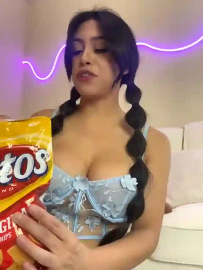 2024/08/23/stripchat-shaarebaare-19-55-00