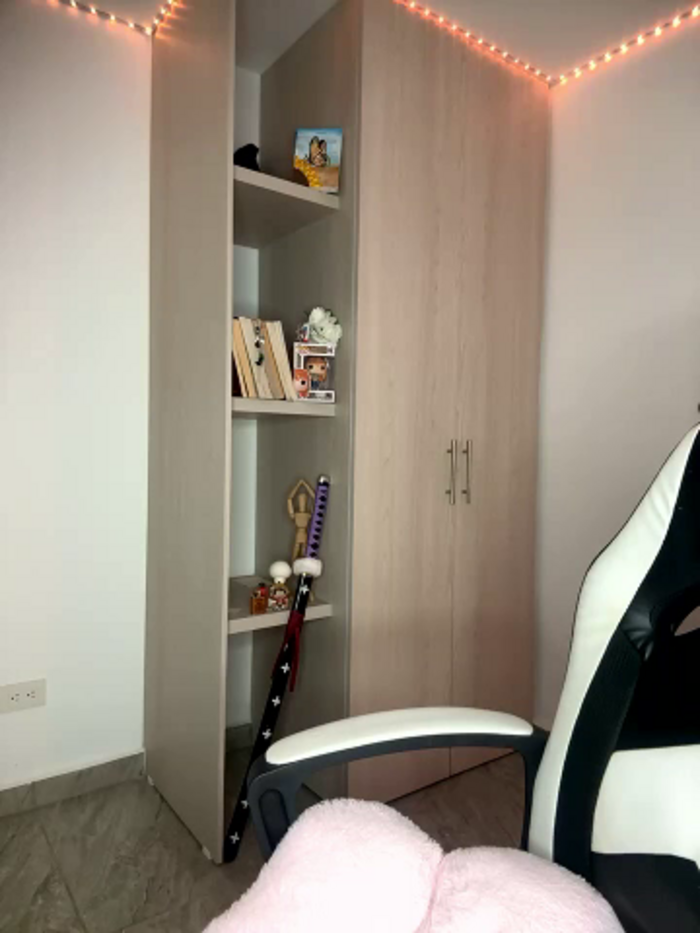 Ale_Lewis