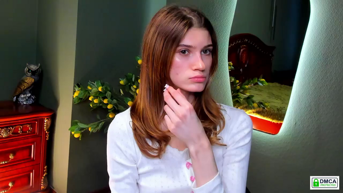 Hello_Vivienne