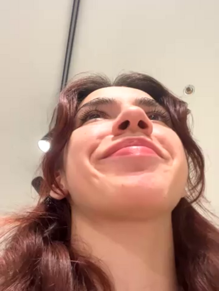 Lily__Belle