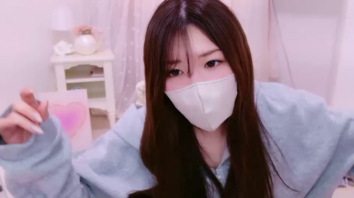 MIYUmiyu_oO