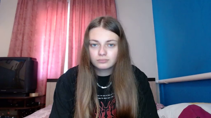Nana_Hot