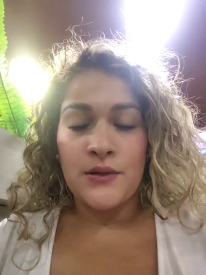 Sara_smiiith211