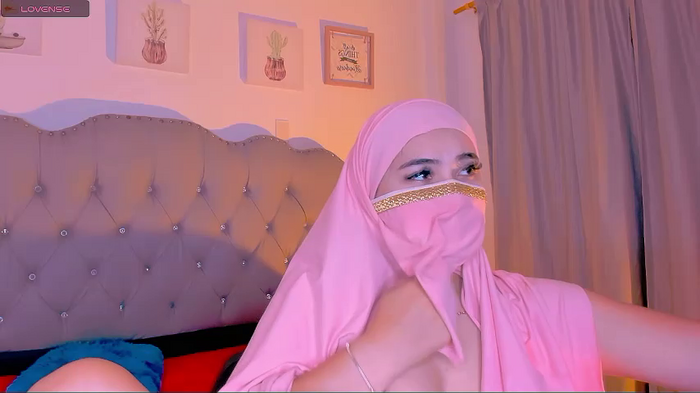 Tahiraa_