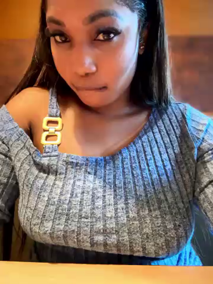 __Nessa__