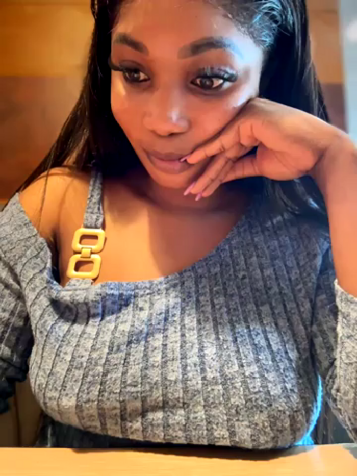 __Nessa__