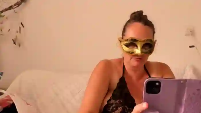 2024/08/24/stripchat-israelimilf-12-53-32