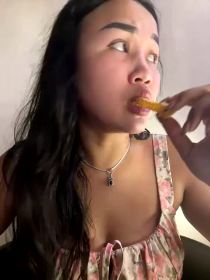 Bella_nasty69