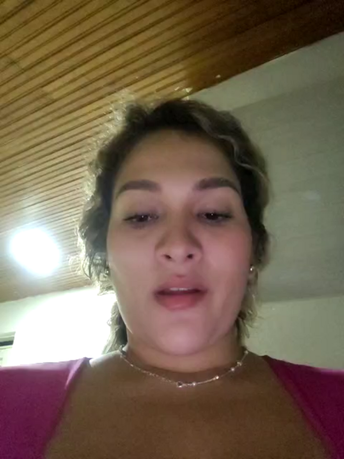 Sara_smiiith211