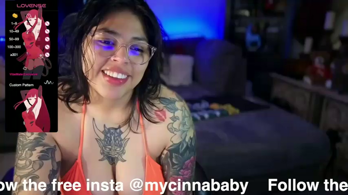 miacanela_xo