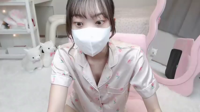 momo_room