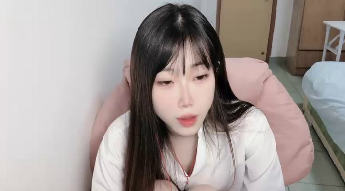 v-vivian