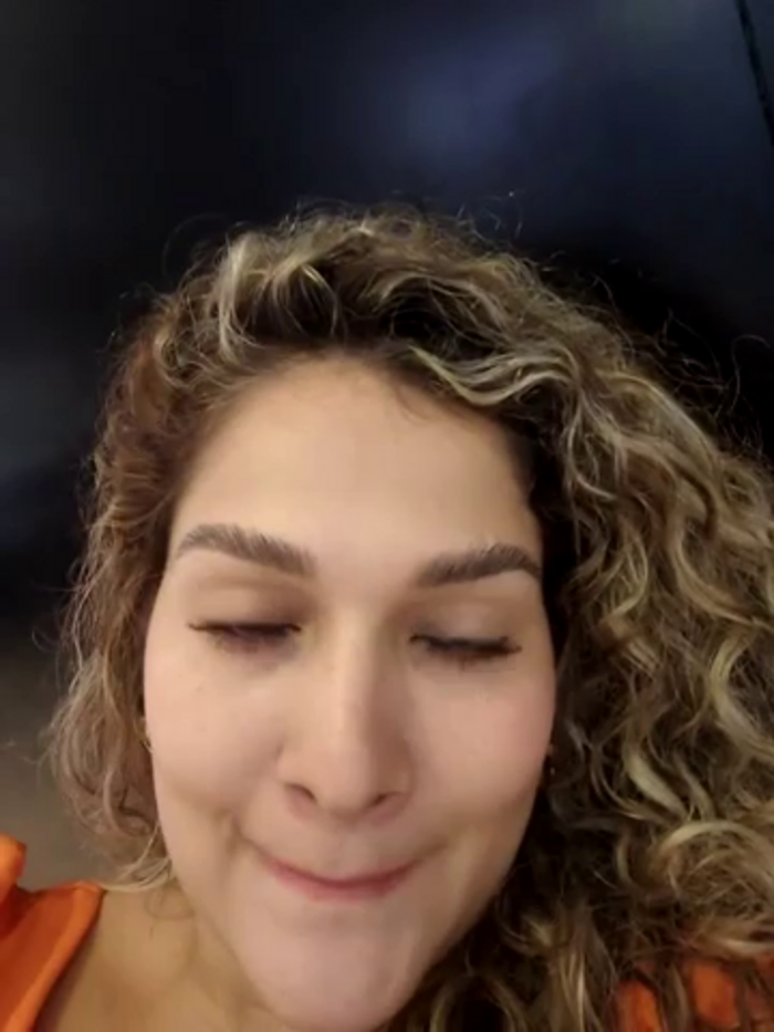 Sara_smiiith211