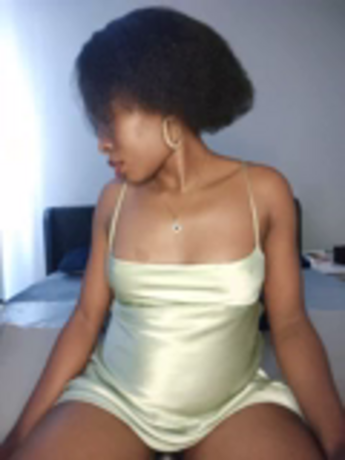 YoungBlackQueen