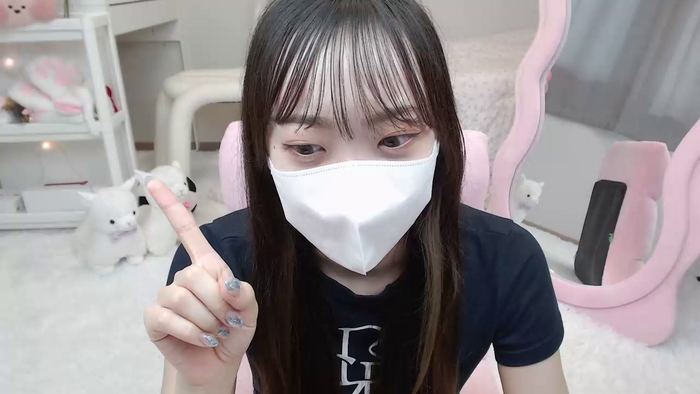 momo_room