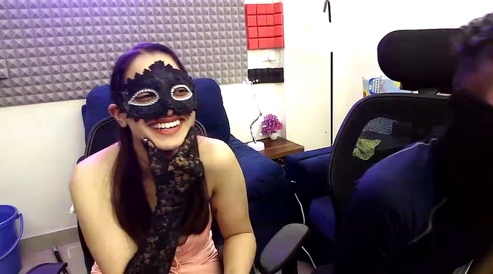 BATWOMEN_