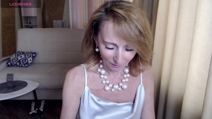 HornyMilf_777