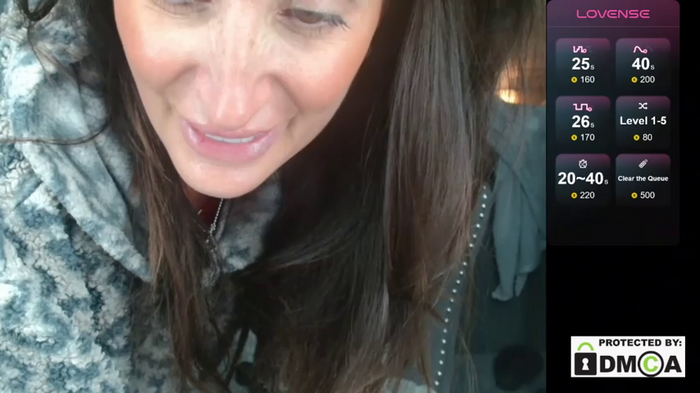 busty-milf-harper