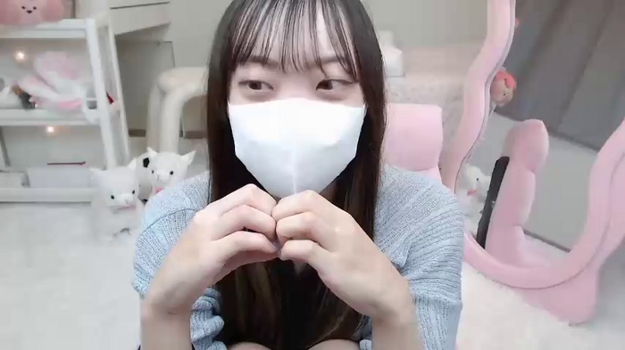 momo_room