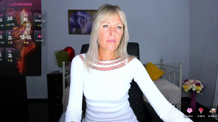 Anita_Tayson