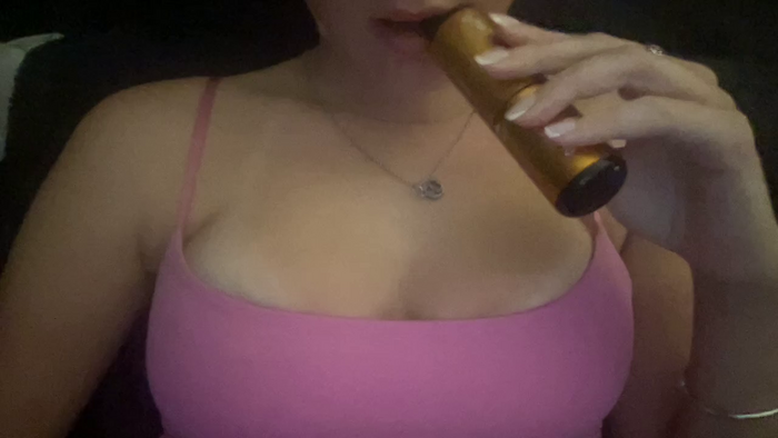 KaraLeee