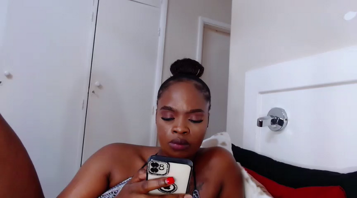LuciousLips96